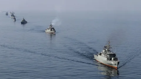 Das Sultanat Oman berichtete über einen Angriff auf einen Öltanker in der Nähe der Straße von Hormuz