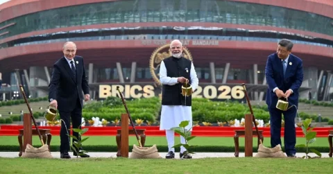 Xi Jinping und der Versuch, die wirtschaftliche Zusammenarbeit der 'großen BRICS' zu stärken