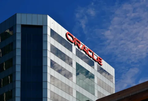Oracle: تقاضای بی‌نظیر برای AI Cloud باعث جهش سهام شد
