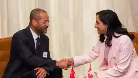 Meeting of Sayyid Badr with the Canadian Foreign Minister