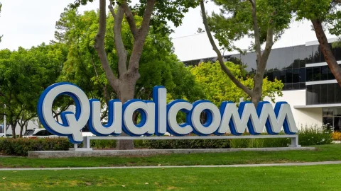Qualcomm Experiences Price Surge with Major Data Center Contract with Amazon