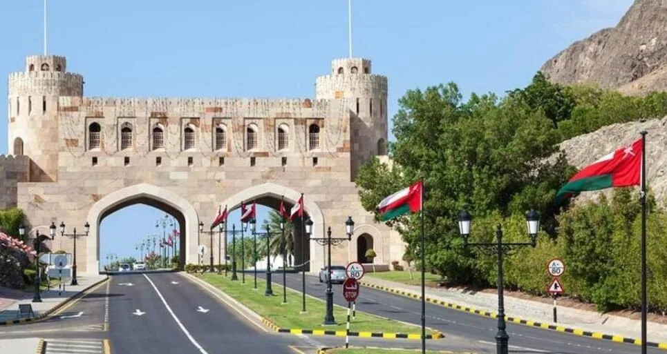 اجتماع المسؤولين الأمريكيين وأنصار الله في عُمان