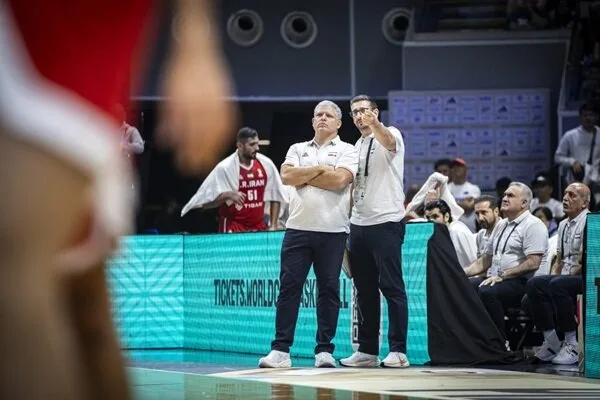 مانولوپولوس: تیم ملی بسکتبال ایران برای دیدار با کرهجنوبی آماده است