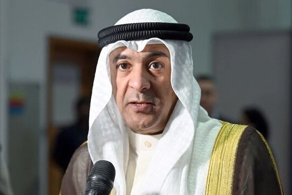 جاسم محمد البديوي تحدث عن مضيق هرمز