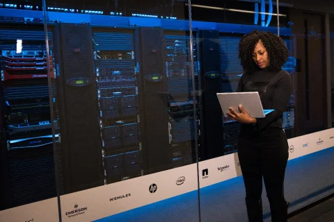 مستقبل مشرق NetApp في ظل استراتيجيات جديدة وأرباح غير مسبوقة