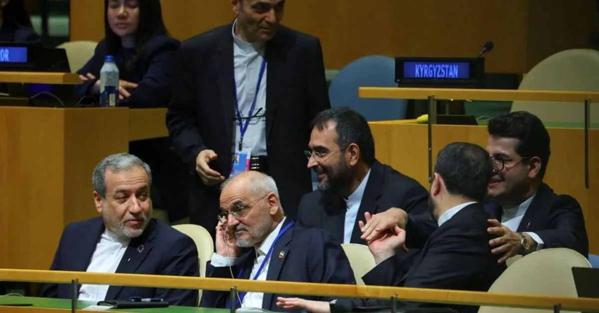 اباس عراقچی: اکنون انتخاب با ایالات متحده برای پذیرش طرح هفتروزه است