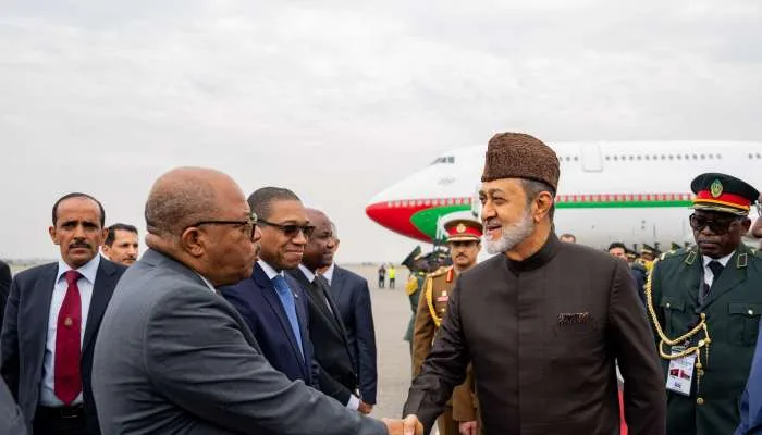 Sultan von Oman trifft offiziell in Angola ein
