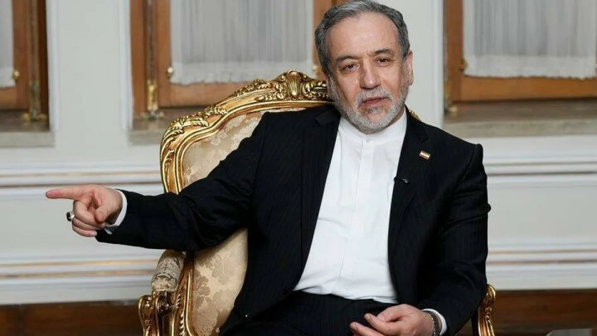 عراقچی: توافق با عمان به معنای بازگشایی تنگه هرمز نیست