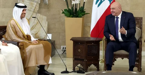 نخست‌وزیر قطر در بیروت برای کمک به لبنان