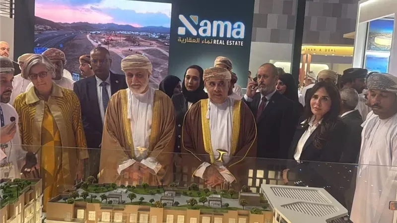 مشارکت وزیر مسکن مصر در افتتاحیه «اکتبر عمران 2026» در عمان