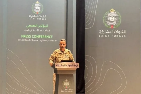 ائتلاف سعودی دو موشک حوثی را در آسمان خمیس مشیط منهدم کرد