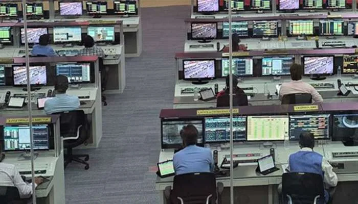 افزایش فشار بر تراز تجاری خدمات هند به دنبال رشد سریع واردات
