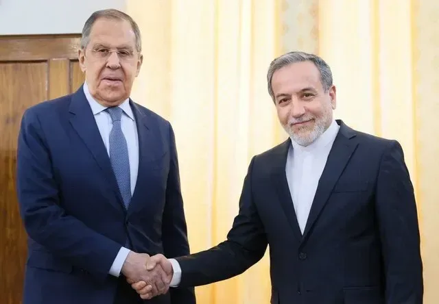 سرگئی لاوروف: خواستار آزادی کشتیرانی در خلیج‌فارس هستیم