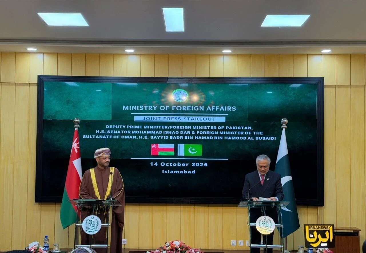 پاکستان و عمان بر ضرورت دیپلماسی و آزادی کشتیرانی تأکید کردند