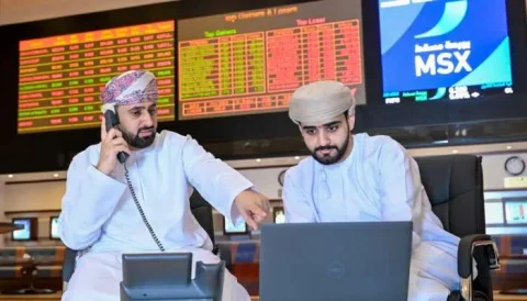 عمان: تمرکز سرمایه‌گذاران بر سهام بانک‌ها و صنایع در بورس مسقط