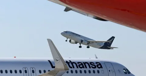 تعلیق پروازهای Lufthansa و Air India به ریاض پس از حملات حوثی‌ها
