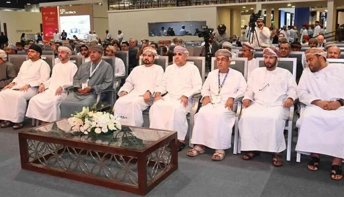 عمان: برگزاری جلسه سرمایهگذاری پروژه «دقم واترفرانت»