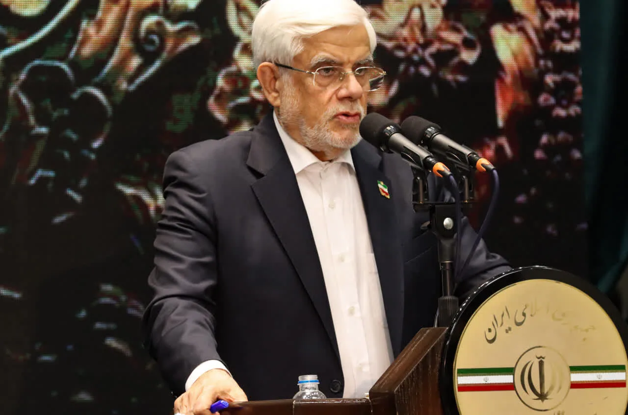 محمدرضا عارف: اصلاح ساختار اقتصادی برای مهار گرانی ضروری است
