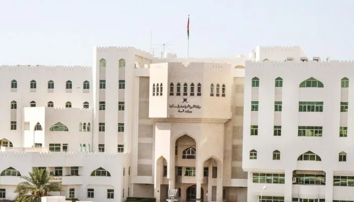 بازدید کارشناسان مصائد التونة از بازارها و بنادر صیادی عمان