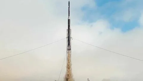 Success of the Azd Rocket Launch Test at the Duqm Spaceport in Oman