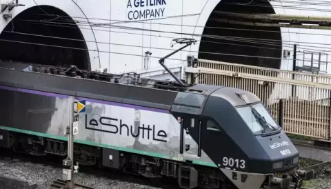 Minibus Collision with Train in the Channel Tunnel, 19 Injured