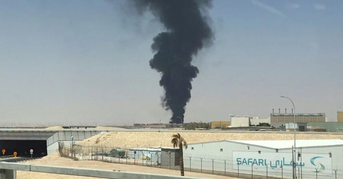 Houthi Attacks on Saudi Arabia Halt Flights
