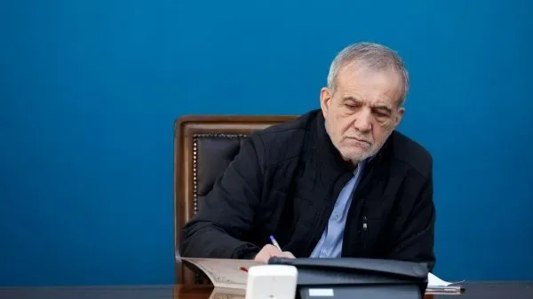 مسعود پزشکیان: امنیت خلیج فارس نیازمند همکاری کشورهای منطقه است