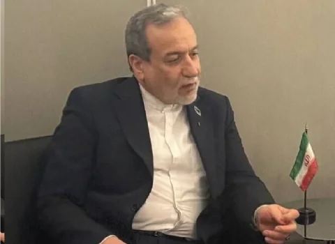 رایزنی سید عباس عراقچی با سید بدر البوسعیدی درباره تحولات یمن