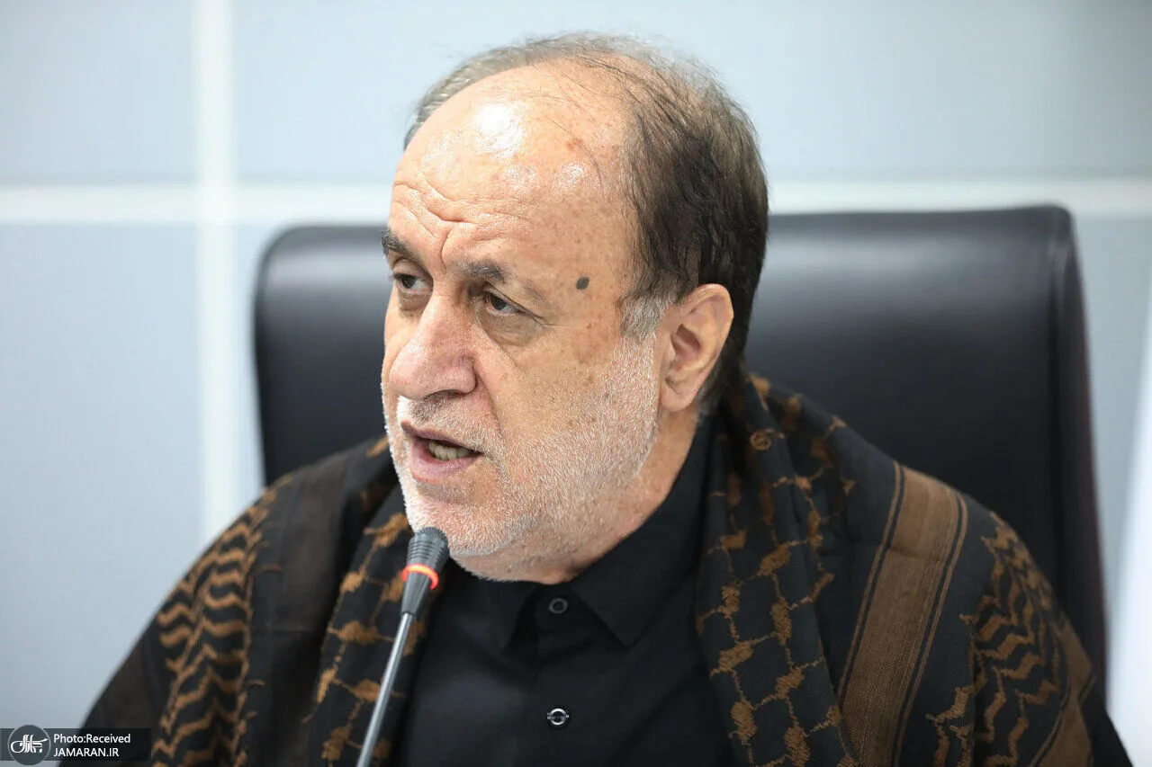 حمیدرضا حاجی‌بابایی: تنگه هرمز نماد اقتدار ملت ایران است